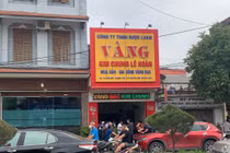 Nam thanh niên mang súng nhựa vào cướp tiệm vàng ở Thanh Hoá