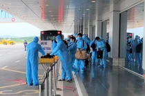 Đề xuất giảm thời gian cách ly với người nhập cảnh và F1