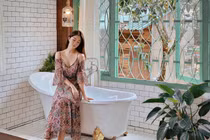  2 tiếp viên hàng không Việt xinh đẹp có gu mặc quyến rũ bất ngờ 