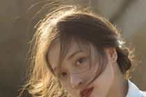 Mẹ chồng rửa bát giúp, chồng tôi tức giận quăng cả mâm cơm