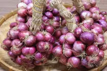 Cách bảo quản hành khô để cả năm không lo mọc mầm, mốc hỏng, giữ nguyên hương vị