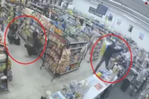 Clip 'trộm bắt cướp' khiến dân mạng cười sái quai hàm