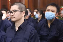 Xét xử vụ Alibaba: Ra tòa, Nguyễn Thái Luyện vẫn phát ngôn sốc 