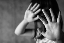 Không vượt qua được nhục dục, nhói lòng những cụ ông hóa "yêu râu xanh"