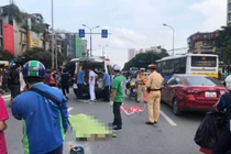 Hà Nội: Tai nạn liên hoàn trên đường khiến 1 người tử vong