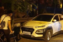 Hà Nội: Truy tìm tài xế tông chết một phụ nữ rồi bỏ chạy