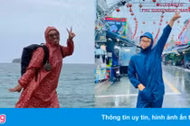 Kẹt ở Phú Quốc, du khách mặc áo mưa check-in từ bãi biển đến công viên