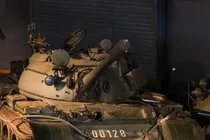 Nga đưa xe tăng từ viện bảo tàng ra chiến trường