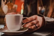 6 thức uống giúp giảm mỡ bụng và làm chậm lão hóa