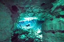 Bí ẩn “hang động cười”: Nơi người ngoài hành tinh trú ẩn? 