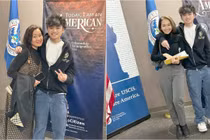 Kim Hiền hiếm hoi cho con trai lên sóng