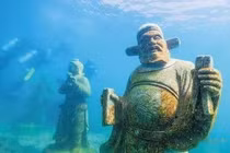 Hồ cạn nước, lăng mộ hoàng gia bất ngờ xuất hiện... chuyên gia sững sờ 