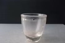 Mở mộ cổ nghìn năm, chuyên gia phấn khích thấy chén lạ “xuyên không”