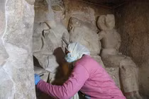 Mở lăng mộ hai quan chức Ai Cập cổ đại, bất ngờ thấy cảnh này