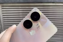 Lịm tim “siêu phẩm” iphone sắc hồng cực hút mắt tặng phái nữ dịp 20/10