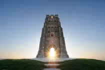 Bí ẩn 8 “cánh cổng dẫn đến thế giới khác” có thật trên Trái Đất