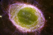 Hình ảnh 5 tỉ năm sau của Mặt Trời khiến chuyên gia sửng sốt