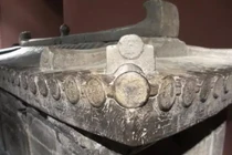 Mở mộ cổ Trung Quốc, ớn lạnh thấy quan tài khắc “4 chữ tử” 