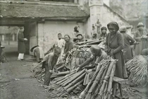 Tết Hà Nội cách đây 100 năm qua bộ ảnh “chất hơn nước cất” 