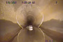 Lục soát ống cống, công nhân suýt trụy tim khi thấy "quái vật" hiện hồn 