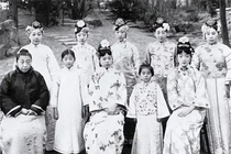 Ảnh hiếm chụp mỹ nữ nhà Thanh: Lộ nhan sắc cực phẩm? 