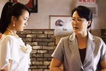 Sống không yên với mẹ chồng chỉ tìm cách bòn rút tiền bạc