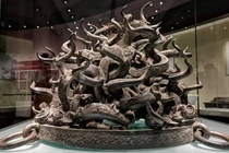 Kỳ lạ món đồ cổ duy nhất trên thế giới không thể sao chép