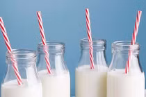 Những thực phẩm không dùng chung với sữa kẻo tiêu chảy, sỏi thận