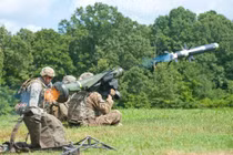 Mỹ bất ngờ tung bộ ảnh hào nhoáng khoe đẳng cấp quân đội 