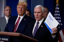 Covid-19: Nhân viên Nhà Trắng đầu tiên nhiễm bệnh