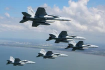 Việt Nam có cơ hội tiếp cận tiêm kích hạm F/A-18 từ Australia? 