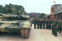 Việt Nam liệu có cơ hội tự sản xuất xe tăng T-90 giống như Ấn Độ không?