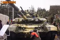 "So găng" T-90 Việt Nam và Leopard 2 Singapore: Ai nhanh hơn, mạnh hơn, ít tốn nhiên liệu hơn?? 