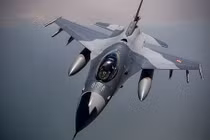 Sợ vũ khí xịn rơi vào tay Iran, Mỹ dừng viện trợ cho... Iraq