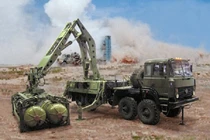 Triumph của Nga và Patriot của Mỹ: Ai xứng danh "ông trùm phòng không"?