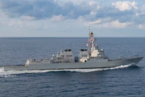 Tàu chiến Mỹ mang đầy ắp tên lửa Tomahawk áp sát lãnh hải Venezuela