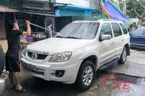 Sát Tết, kiếm tiền triệu mỗi ngày nhờ rửa xe