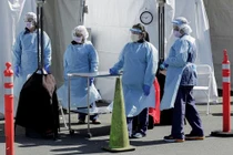 Vượt Italy, Mỹ có số người chết vì COVID-19 cao nhất thế giới