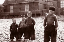 Ngỡ ngàng cuộc sống giản dị ở châu Âu khi chưa có công nghệ 