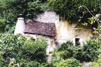 Ngỡ ngàng những thành phố bí ẩn trong hang động