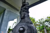 Tận mục những hiện vật độc lạ ở Giáo đường Bùi Chu 