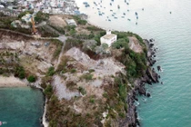 Nóng: Di tích lầu Bảo Đại bị cạo trọc, hoang tàn lạnh lẽo