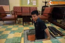 Đột nhập hầm vũ khí biệt động giữa hang ổ kẻ thù