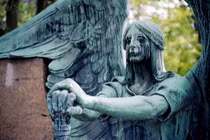 Lạnh gáy 5 bức tượng bí ẩn ma mị nhất hành tinh 