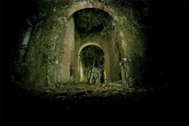 Bí mật kinh hoàng trong đảo hoang đầy xương người ở Italia