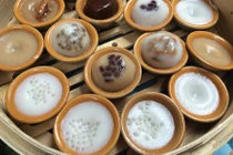 Khám phá món bánh đúc đậu đỏ nhìn là thèm của Hong Kong