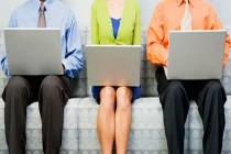 Dùng laptop đúng cách giúp ngừa ung thư da