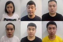 Nhóm đối tượng tại cơ quan công an.