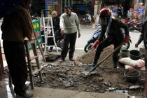 Hiện trường tan hoang sau nổ mìn kinh hoàng ở Sơn Tây