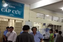 TP.HCM: Mưa lớn cuốn trôi 2 nữ sinh viên trên phố